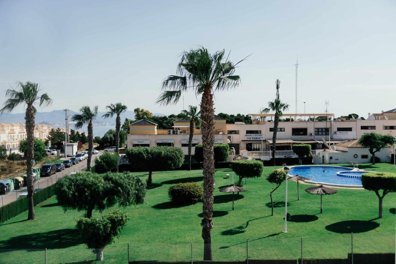 Stunning 2 Bedroom Apartment With Pool View Alicante Exterior photo